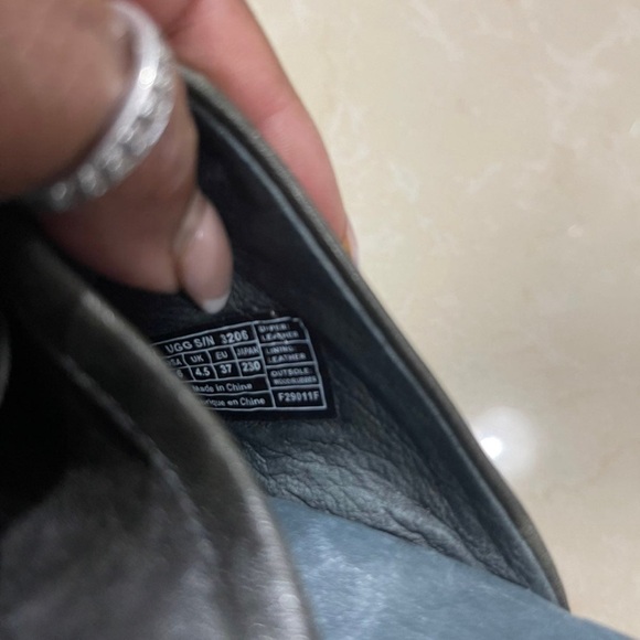 UGG clog shoes 6 - Picture 8 of 10